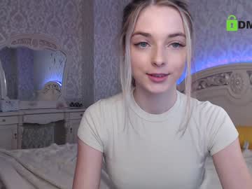 female cam girl adrykilly image #66605
