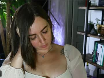 female cam girl maeveminx image #2676880