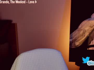 female cam girl hollyextra image #2130936