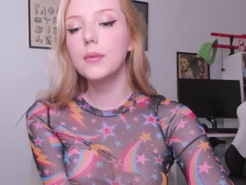 female cam girl lil_pumpkinpie image #2015076