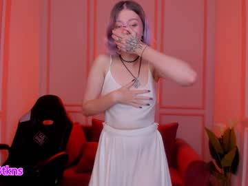 female cam girl _crystalline_ image #2567319