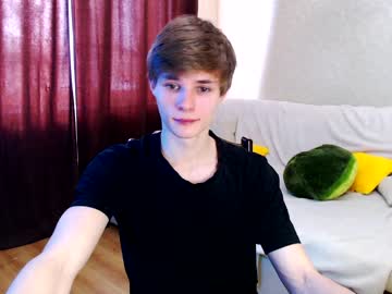 female cam man leon_lan image #1510781