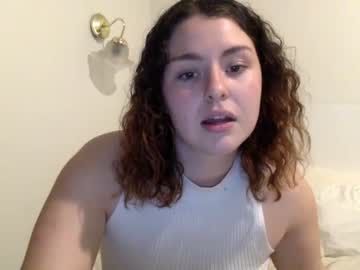 female cam girl lloco4coco image #2259551