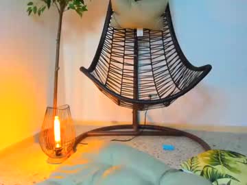 female cam girl effie_castro image #2105352