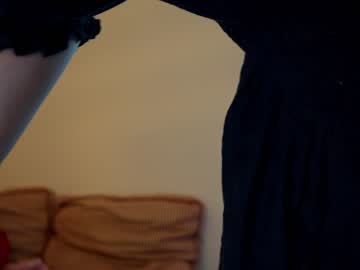 female cam girl ellaa91 image #2045983