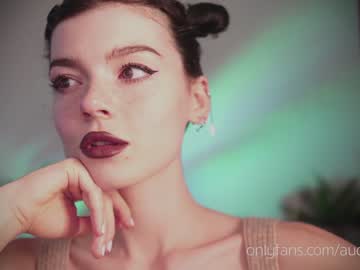 female cam girl auddicted image #187021
