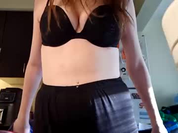 female cam girl maddiee246616 image #3966964