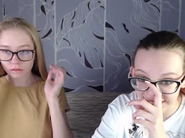 female cam couple umma__ image #3285032