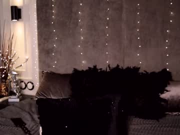 female cam girl miladenver image #1877459