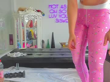 female cam girl siswet19 image #46401