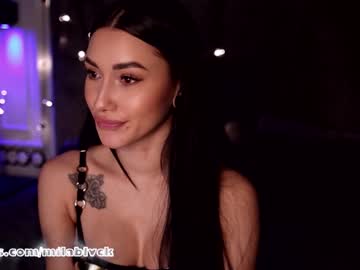 female cam girl miladenver image #957939
