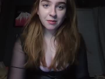 female cam girl archieloveangel image #3971115