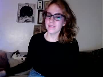 female cam girl bekalikesit image #777638