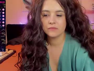 female cam girl sharlotte_gilbi image #2270004