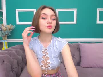 female cam girl adelewilson__ image #512956