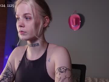 female cam girl tendertainted image #3343500