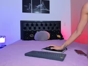 female cam couple harashleybisex image #1479273