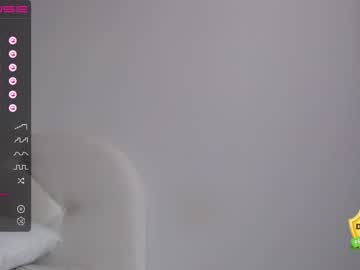 female cam girl theellenshow image #2286942