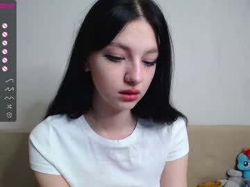 female cam girl shycinderella image #2875838