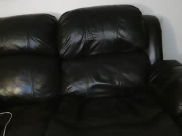 female cam man hangsgoesdeep image #3167984