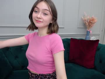 female cam girl adelewilson__ image #274377