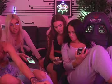 female cam couple anabel054 image #2719626