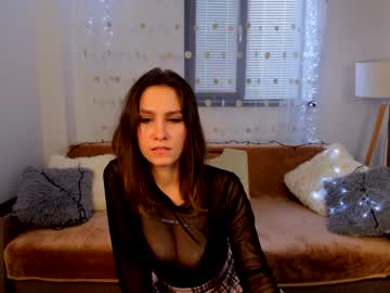 female cam girl karaline_barns image #728578