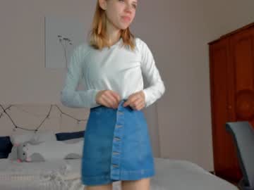 female cam girl asemiluna image #260294