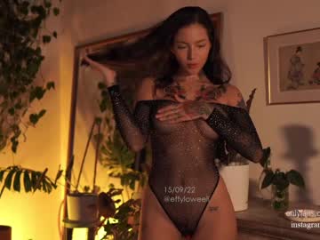female cam girl effyloweell image #2657267