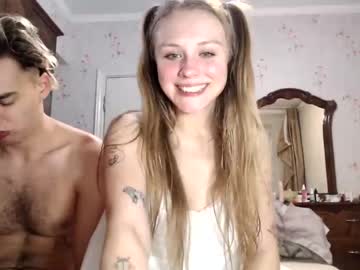 female cam couple ellie_mcqueen image #1973849