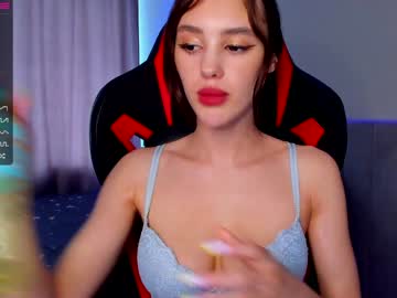 female cam girl angella_kleee image #2465656