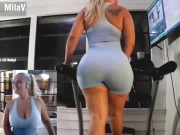 female cam girl milavalentinax image #1774350