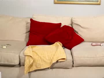 female cam girl mayasings image #3325213