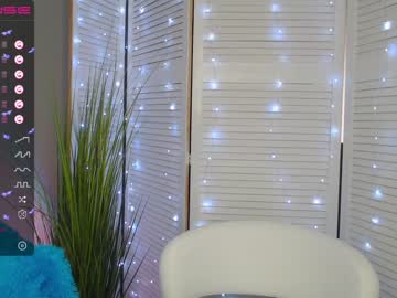 female cam girl kittycat_meoow image #2000185