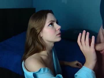female cam couple maypeach image #2517924