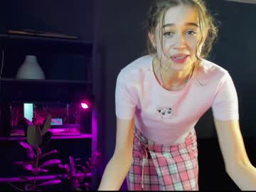 female cam girl mayabach image #3557384