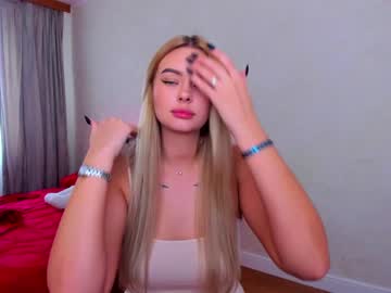 female cam girl 8a8y_nura image #3583383