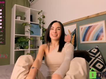 female cam couple naiamo image #2562479