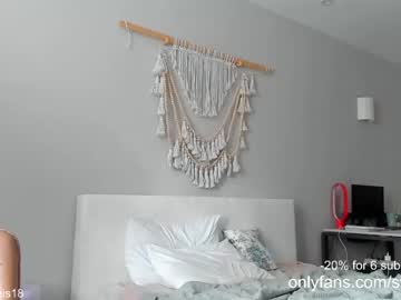 female cam girl _o0o__ image #2252264