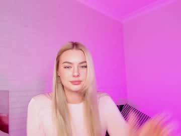 female cam girl 8a8y_nura image #870844