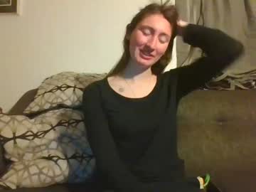 female cam couple spillthewine420 image #401941