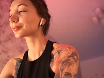 female cam girl kronniekray image #996264