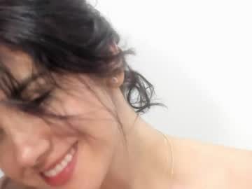 female cam girl vanandjuani image #2497206