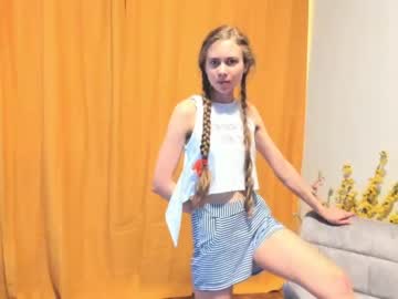 female cam girl rubrain image #3921532