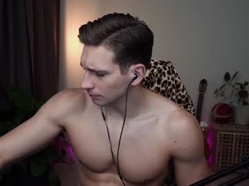 female cam man marcusdiamond image #1652644