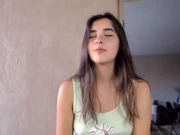 female cam girl nika_la image #2496147