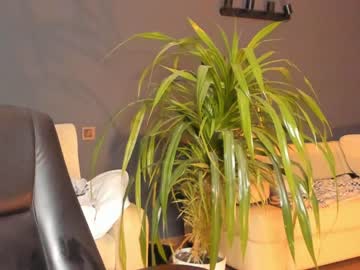 female cam girl linellali image #2811536