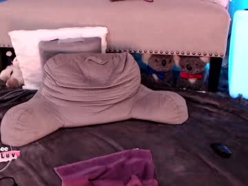 female cam girl aubrilee image #2399829