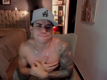 female cam man mike_montoya image #2079061