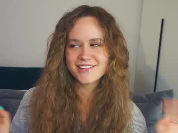 kendraedger  female  webcam